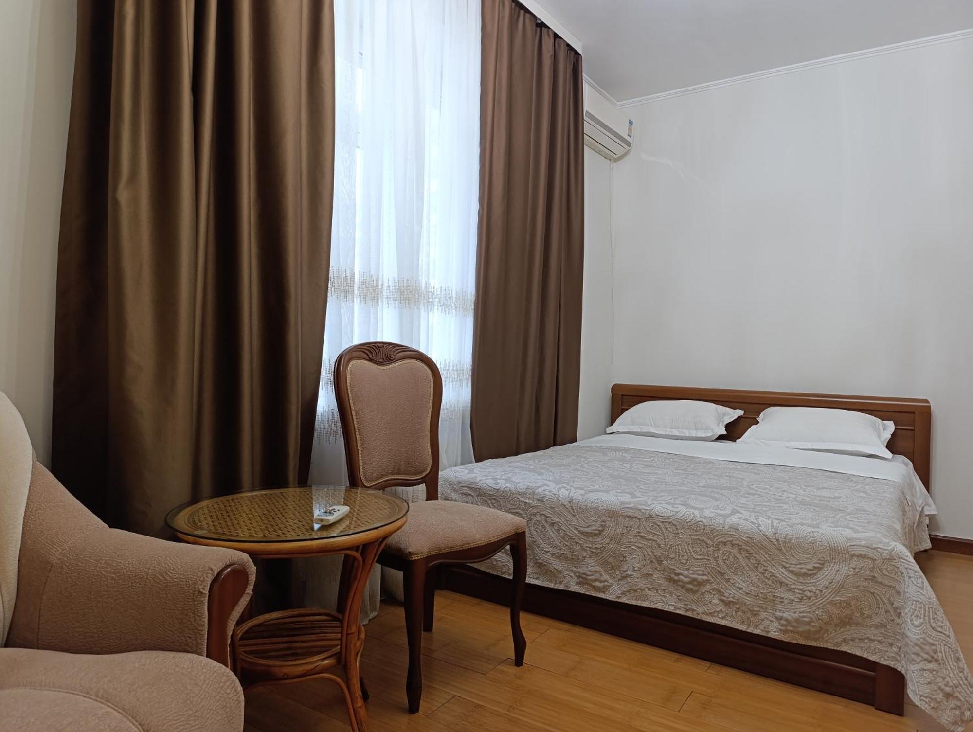 Aura On Tynystanova Street 199 Lägenhet Bishkek Exteriör bild