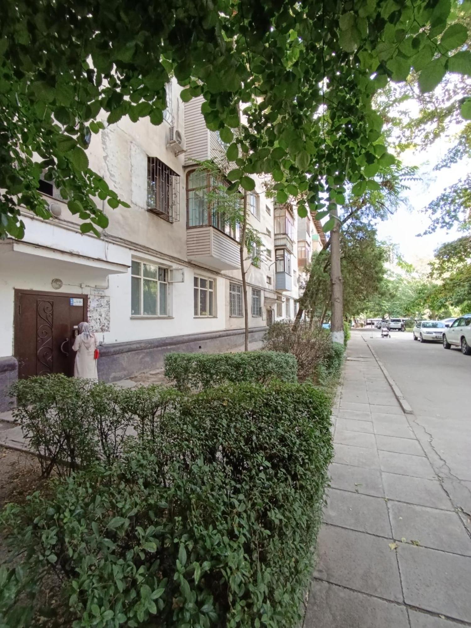 Aura On Tynystanova Street 199 Lägenhet Bishkek Exteriör bild